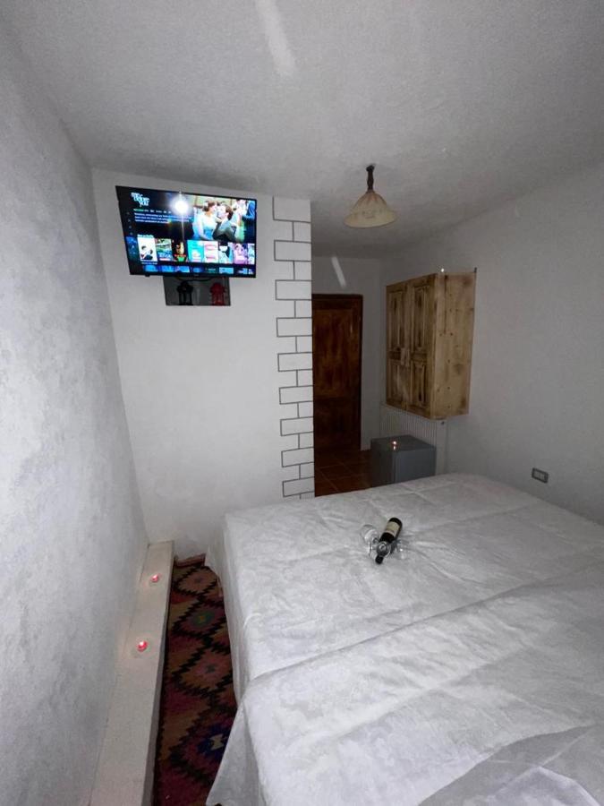 Hotel Kelmendi Lepushe Extérieur photo